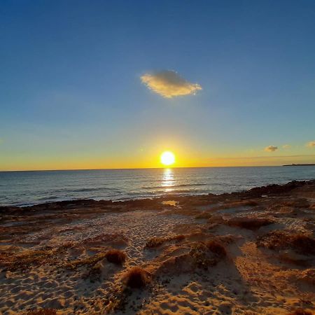 Il Giglio Vista Mare Apartment Funtana Meiga Bagian luar foto