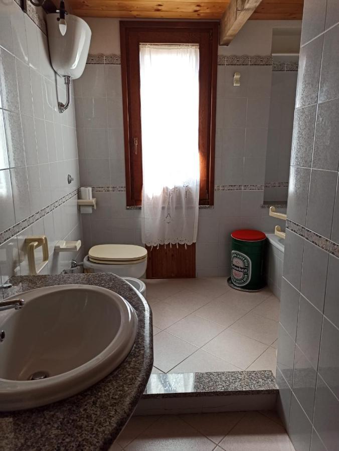 Il Giglio Vista Mare Apartment Funtana Meiga Bagian luar foto