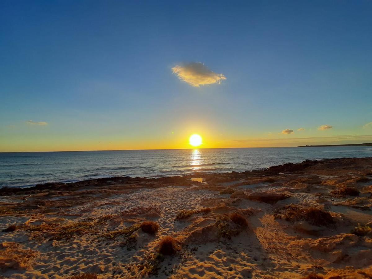 Il Giglio Vista Mare Apartment Funtana Meiga Bagian luar foto
